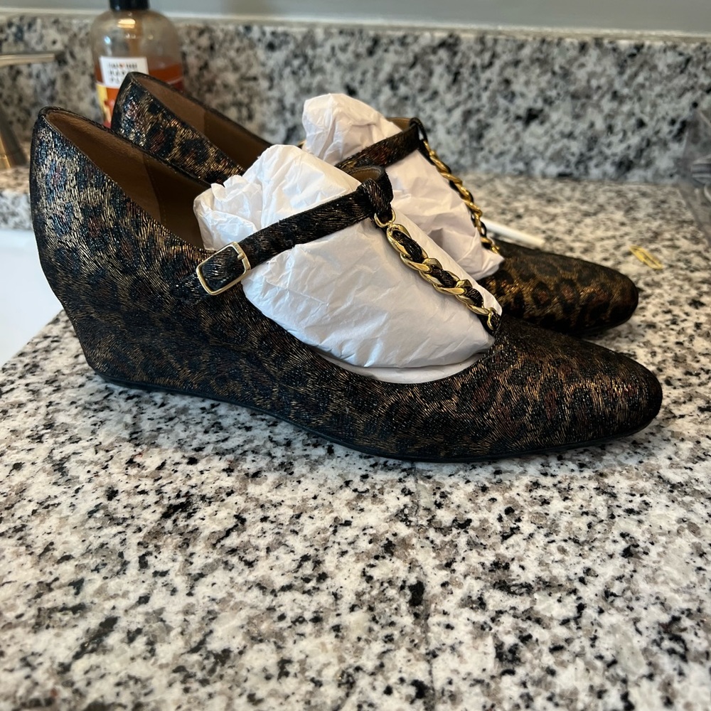 Anyi Lu Leopard Wedge